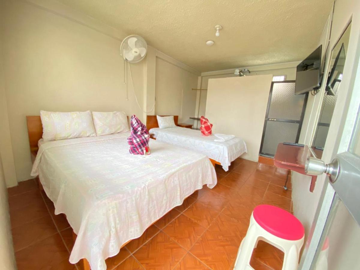 Historico Hostal Elizabeth Puerto Ayora  Exteriér fotografie