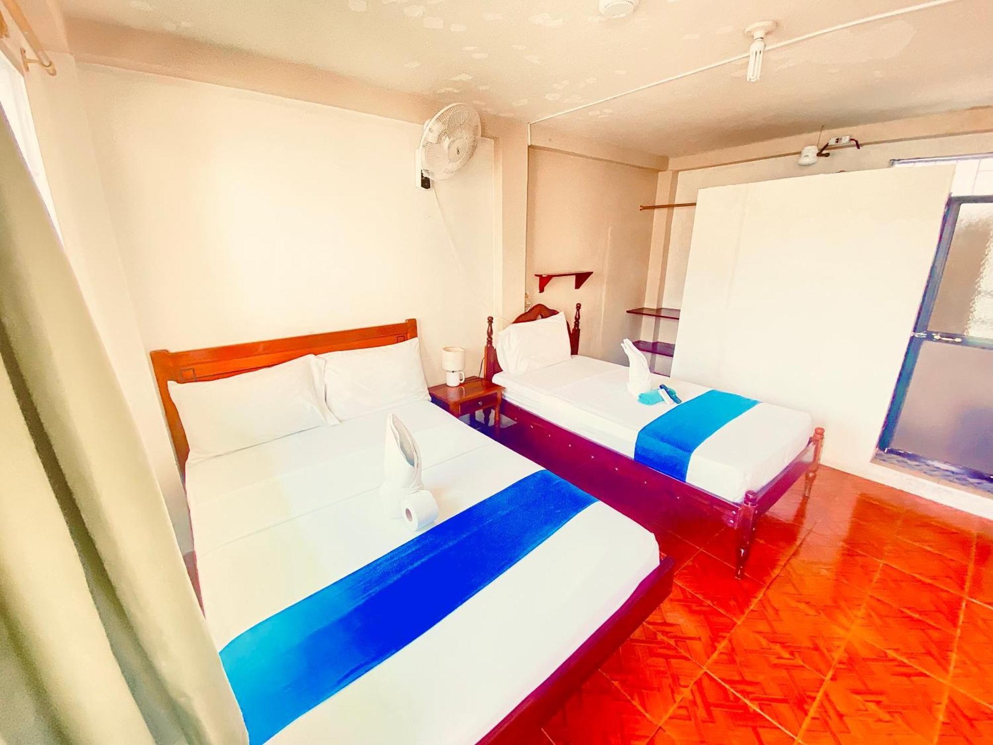 Historico Hostal Elizabeth Puerto Ayora  Exteriér fotografie
