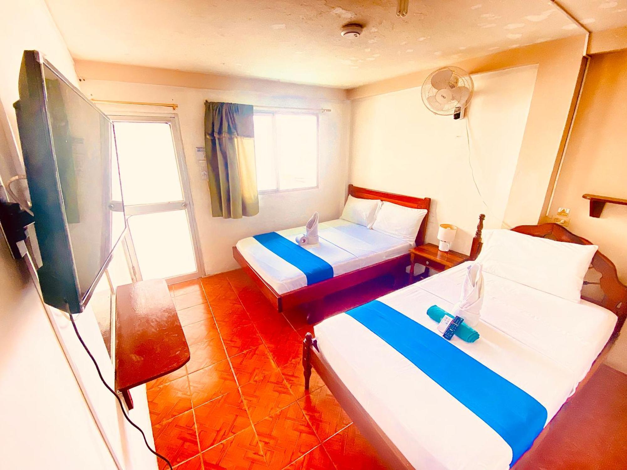 Historico Hostal Elizabeth Puerto Ayora  Exteriér fotografie
